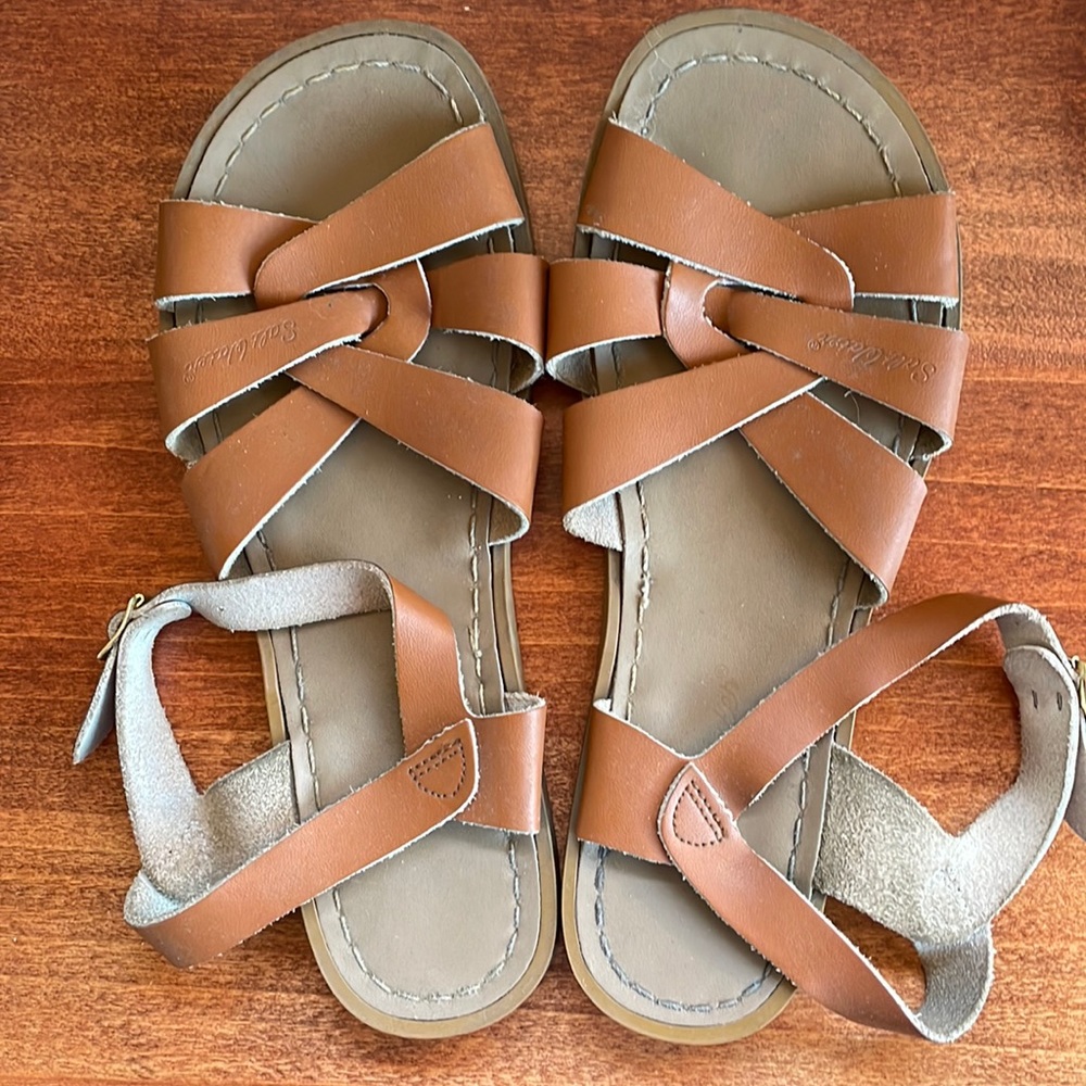 Saltwater Sandals - cognac brown leather